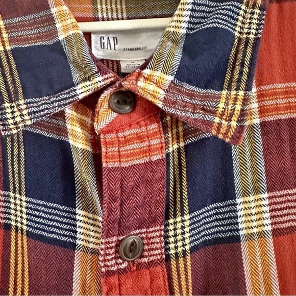 Gap Men's standard Fit - Plaid Flannel  Long Sleeve 100% Cotton Size Medium - Picture 4 of 7